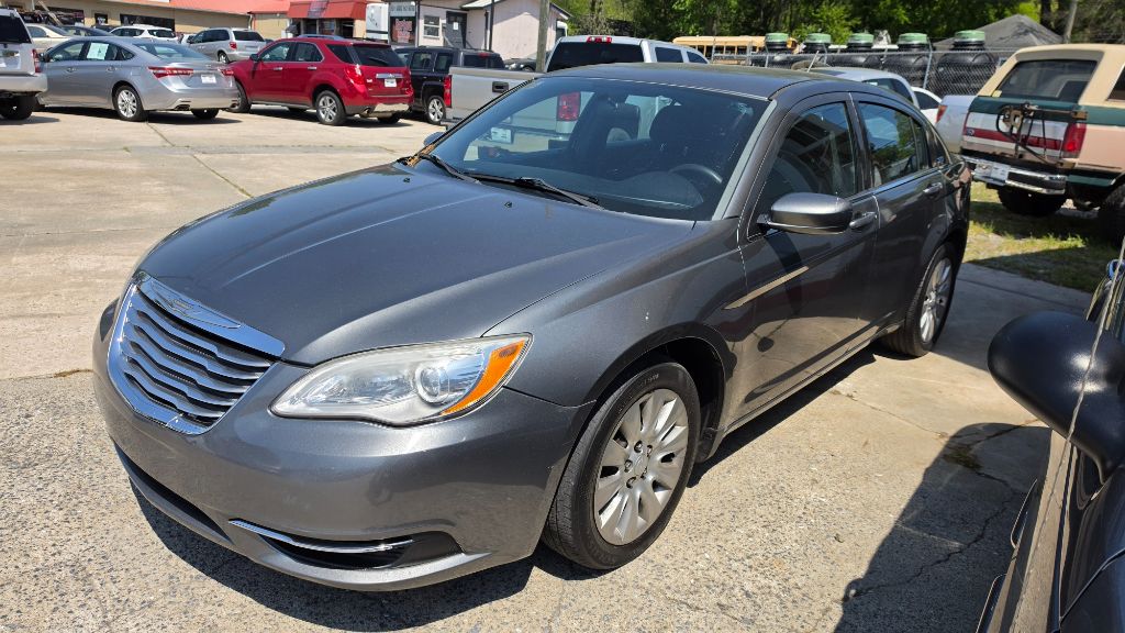 2012 Chrysler 200 LX