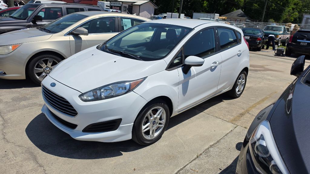 2019 Ford Fiesta SE Hatch's photo